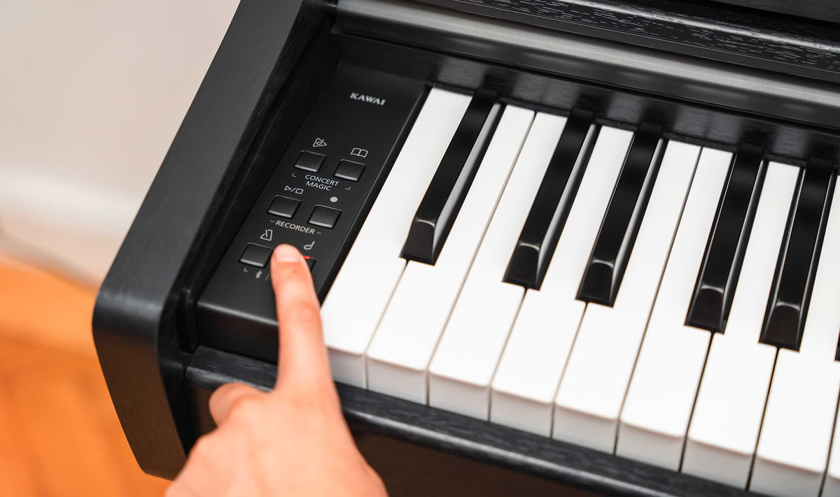 Musiqi dinlə, tətbiqlə məşq et, ifanı yaz
