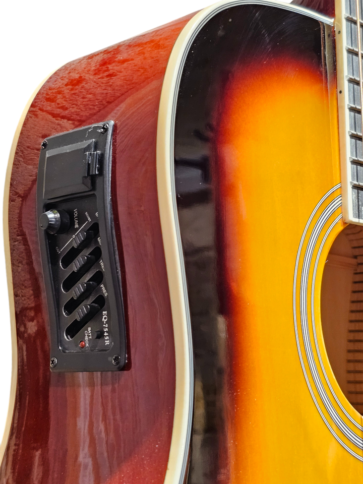 Qte Acoustic Guitar Sunburst